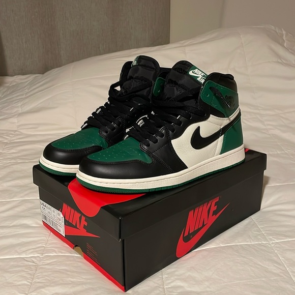 Jordan Other - Jordan 1 High Pine Green